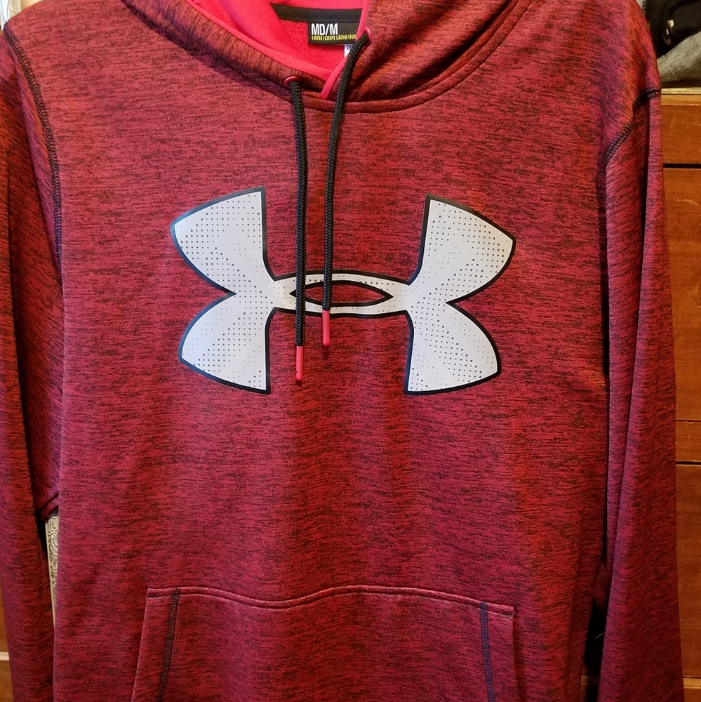 Under Armour sweatshirt